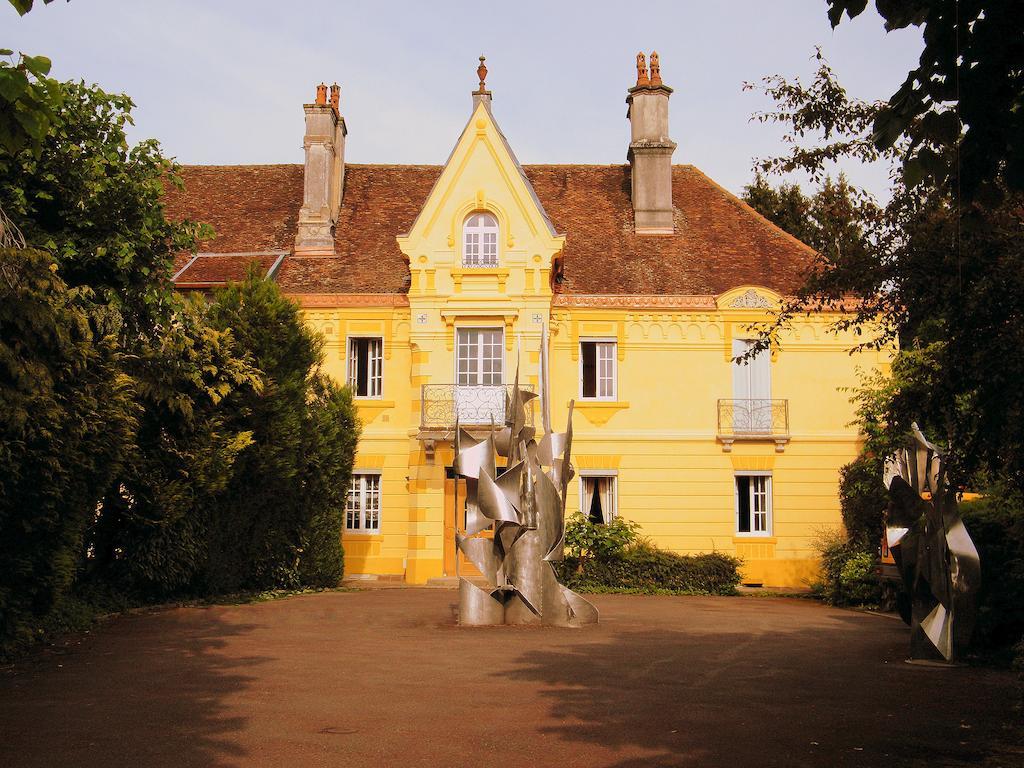 Villa Des Capucins Luxeuil-les-Bains Exterior foto