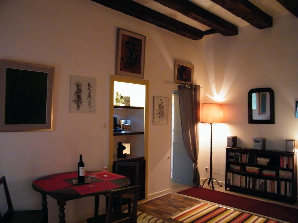 Villa Des Capucins Luxeuil-les-Bains Quarto foto